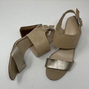 Franco Sarto Tan & Gold Leather Stacked Heels